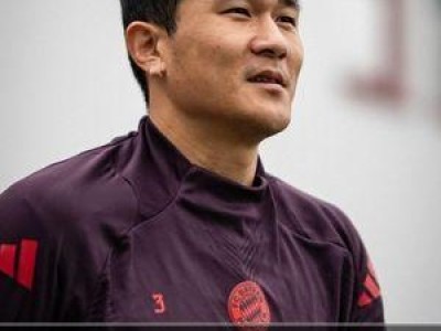 김민재 우승 파티에서 빨리 떠난 이유가 화제