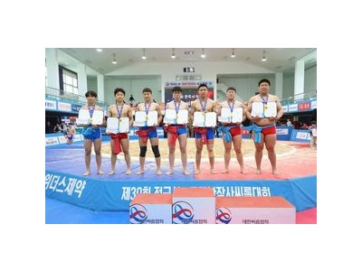 경남 장사씨름대회 종합 우승 해내며 기세 끝판왕
