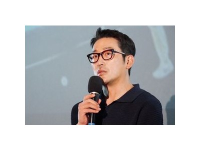하정우 대만에서 로비 무대인사 성공리에 마무리